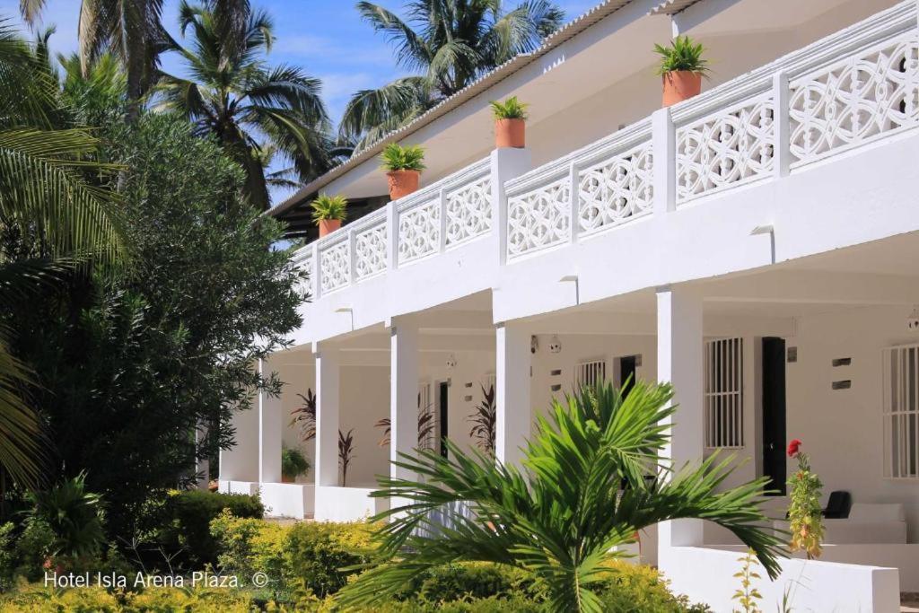 Hotel Dorado Plaza Punta Arena 3*